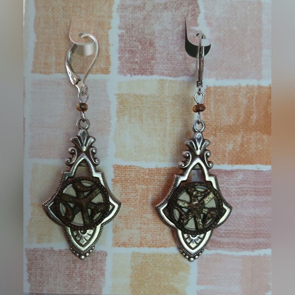 Antique Picture Button Earrings, Oxidized Silver Brass Buttons, Victorian Boho W